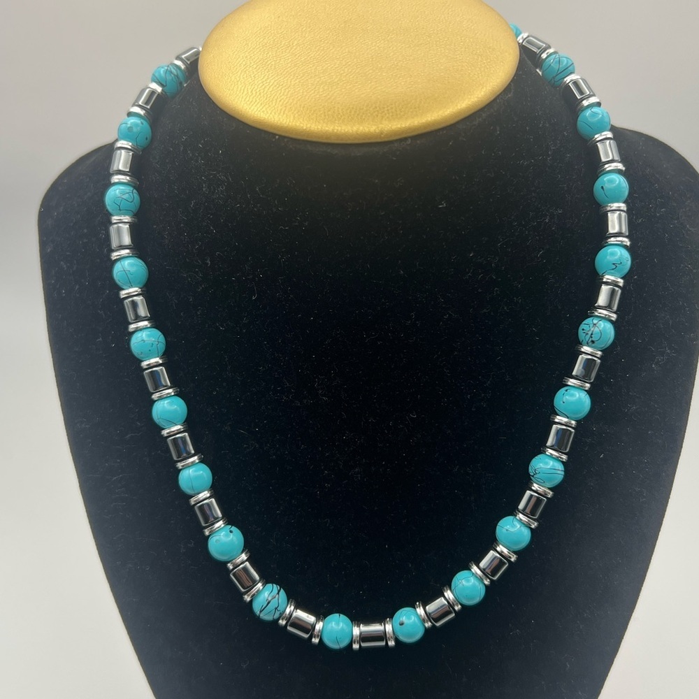 Blue and hematite Southwestern choker - Picture 4 of 7